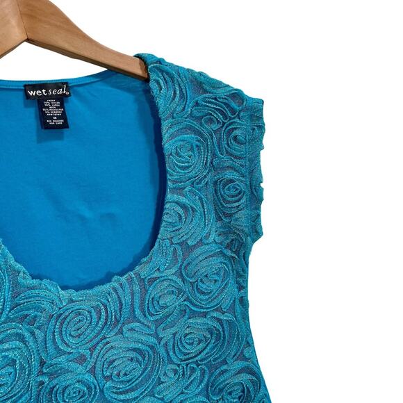 Vintage Y2K Wet Seal Blue Teal Rose Appliqué Textured Top Size Medium Scoopneck - Picture 7 of 11